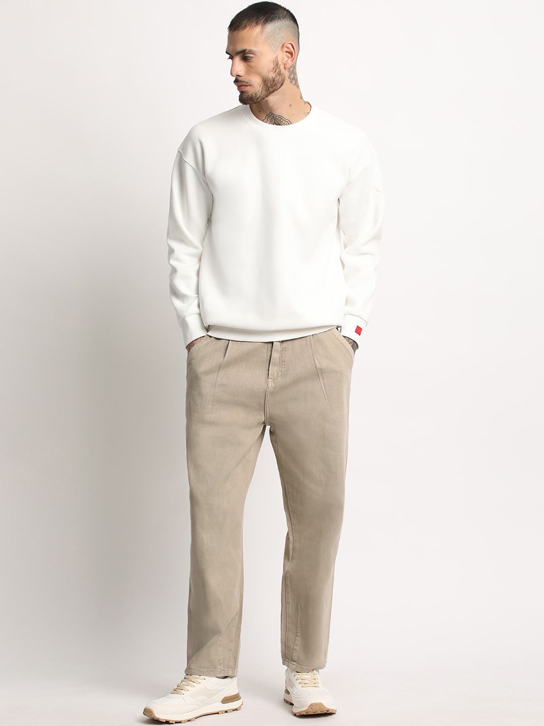 THE BEAR HOUSE Men Pleated Relaxed Fit Clean Look Pure Cotton Jeans