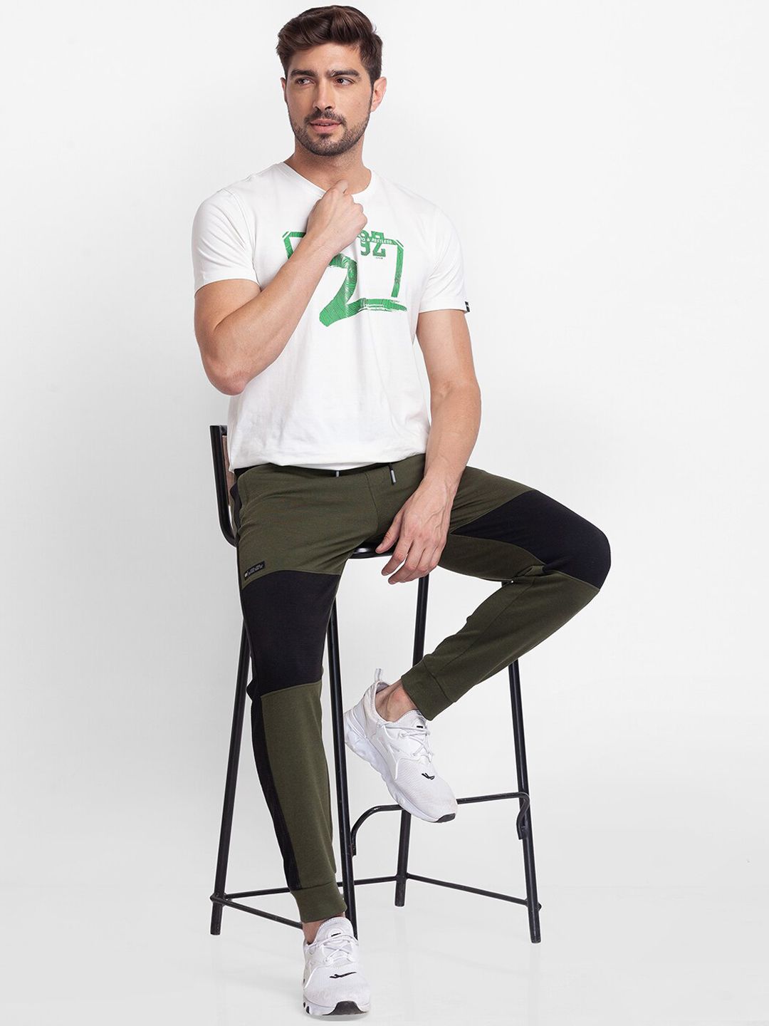 SPYKAR Men Oilive-Green Colored Solid Cotton Track Pants