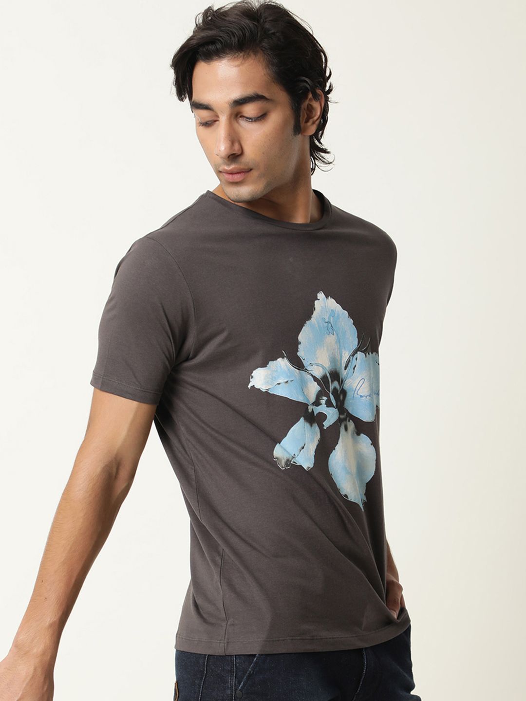 RARE RABBIT Men Grey Printed Pure Cotton Slim Fit T-shirt