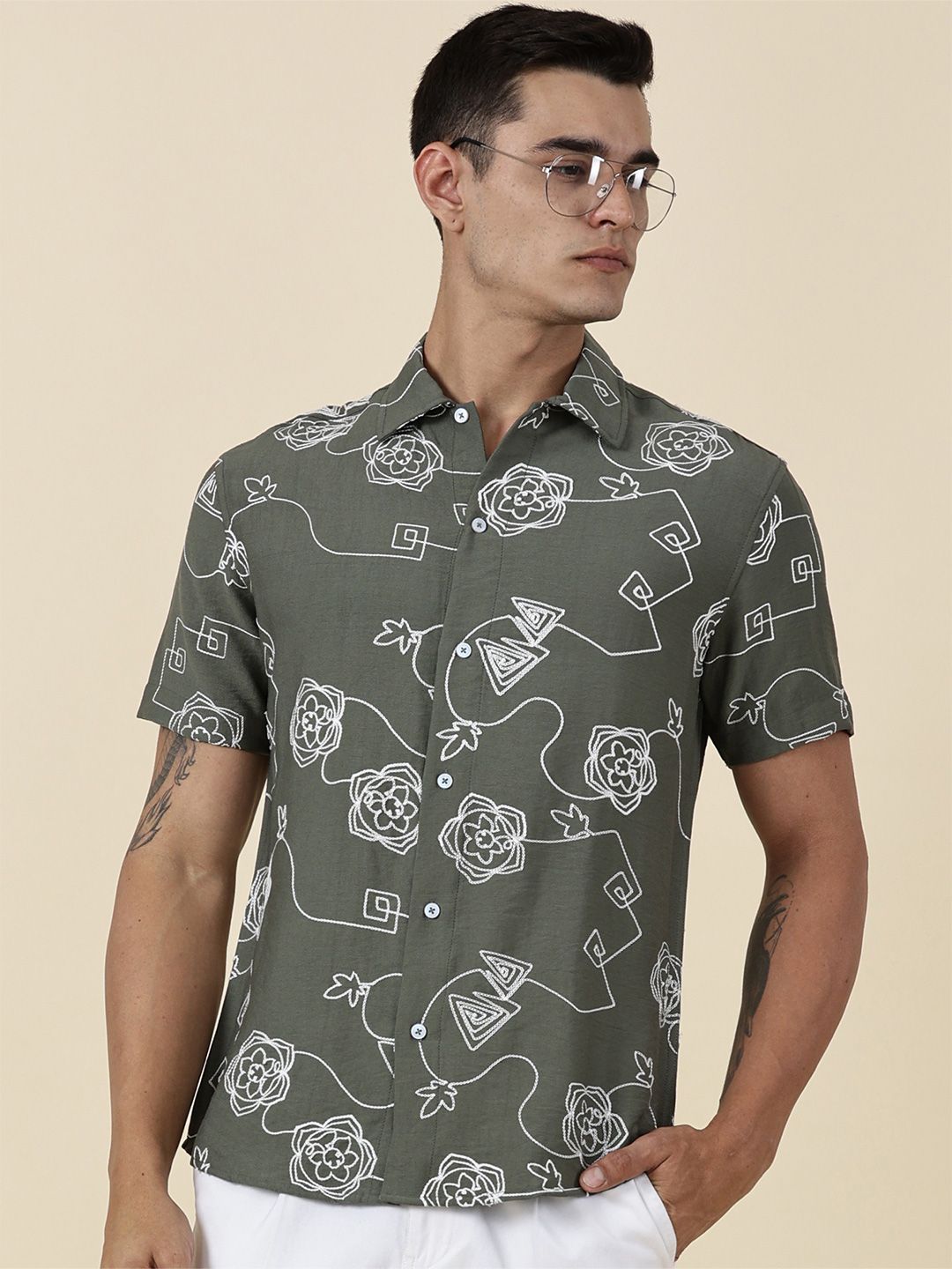 Thomas Scott Men Embroidered Regular Fit Casual Shirt
