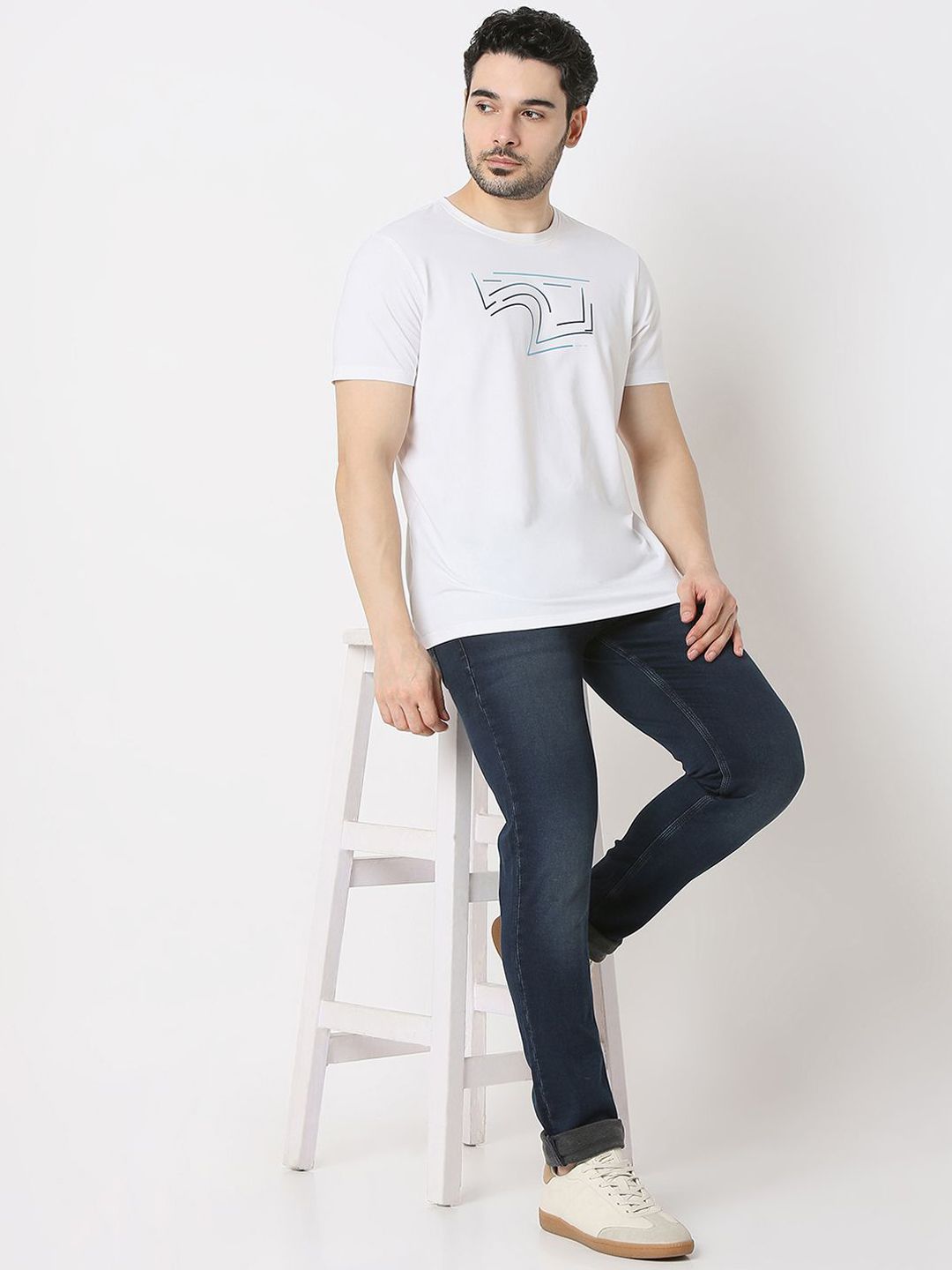 SPYKAR Men Slim Fit Low-Rise Light Fade Jeans