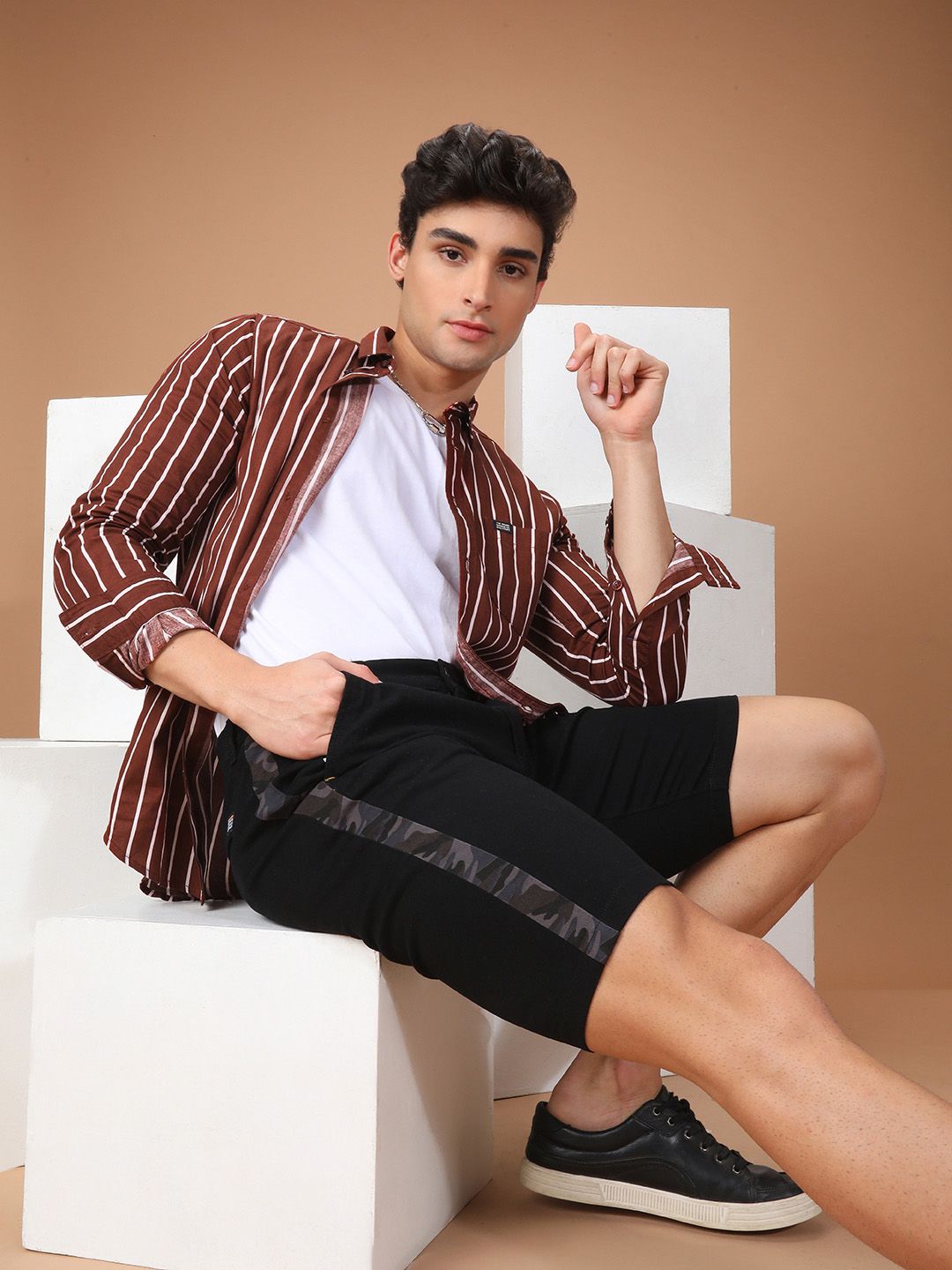 The Indian Garage Co Men Brown & White Slim Fit Striped Casual Shirt