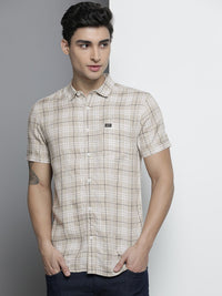 The Indian Garage Co Men Beige & White Tartan Checked Casual Shirt