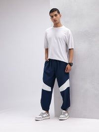 HRX by Hrithik Roshan Men Lifestyle Contrast Piping Detail Joggers