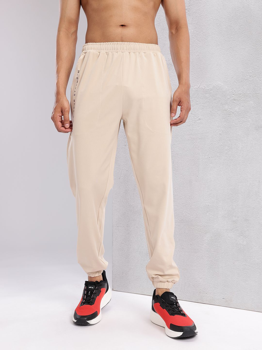 HRX by Hrithik Roshan Men Typography Printed Mid-rise Rapid-Dry Training Joggers