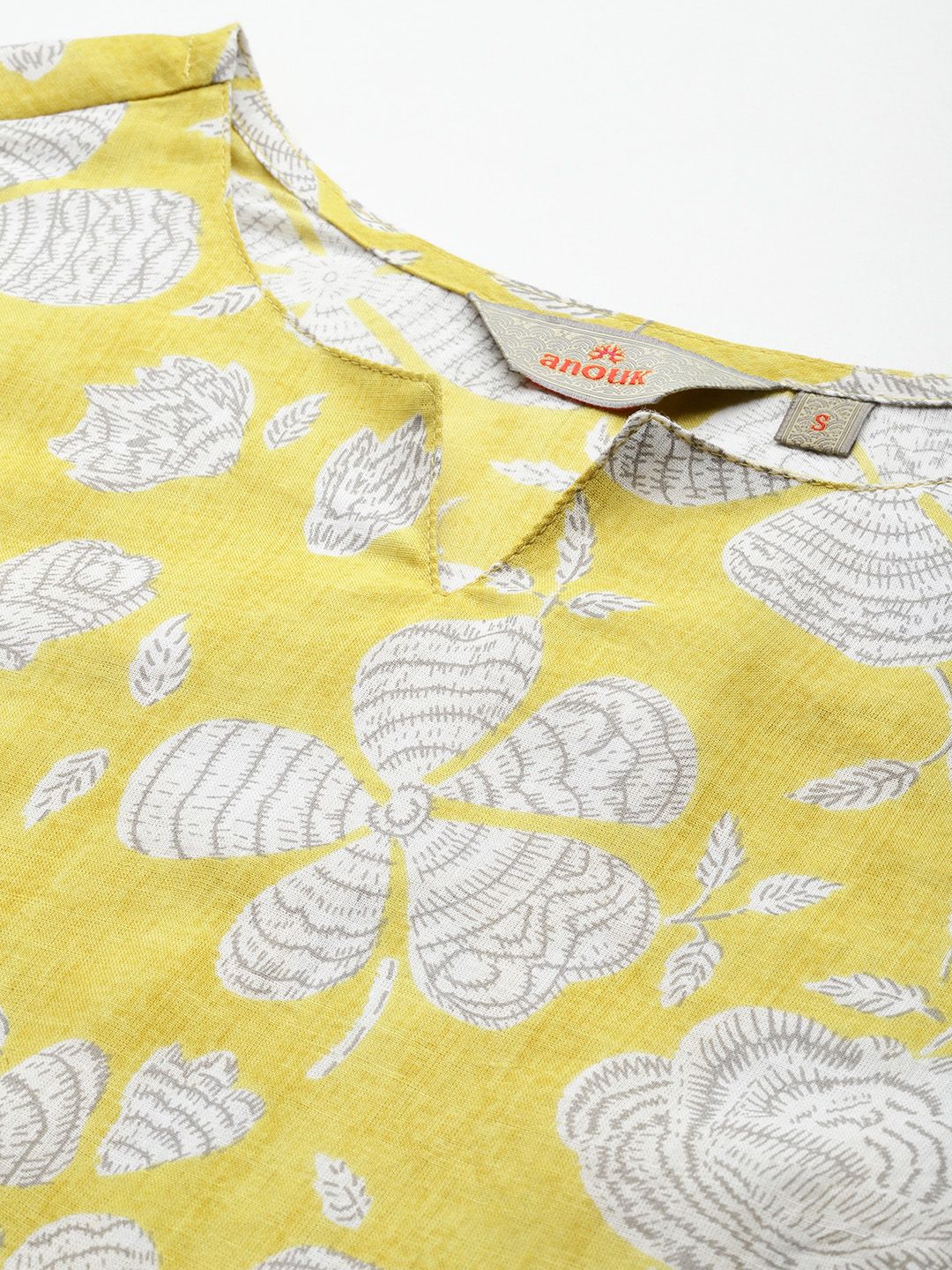 Anouk Floral Printed Pure Cotton Kurta with Trousers & With Dupatta