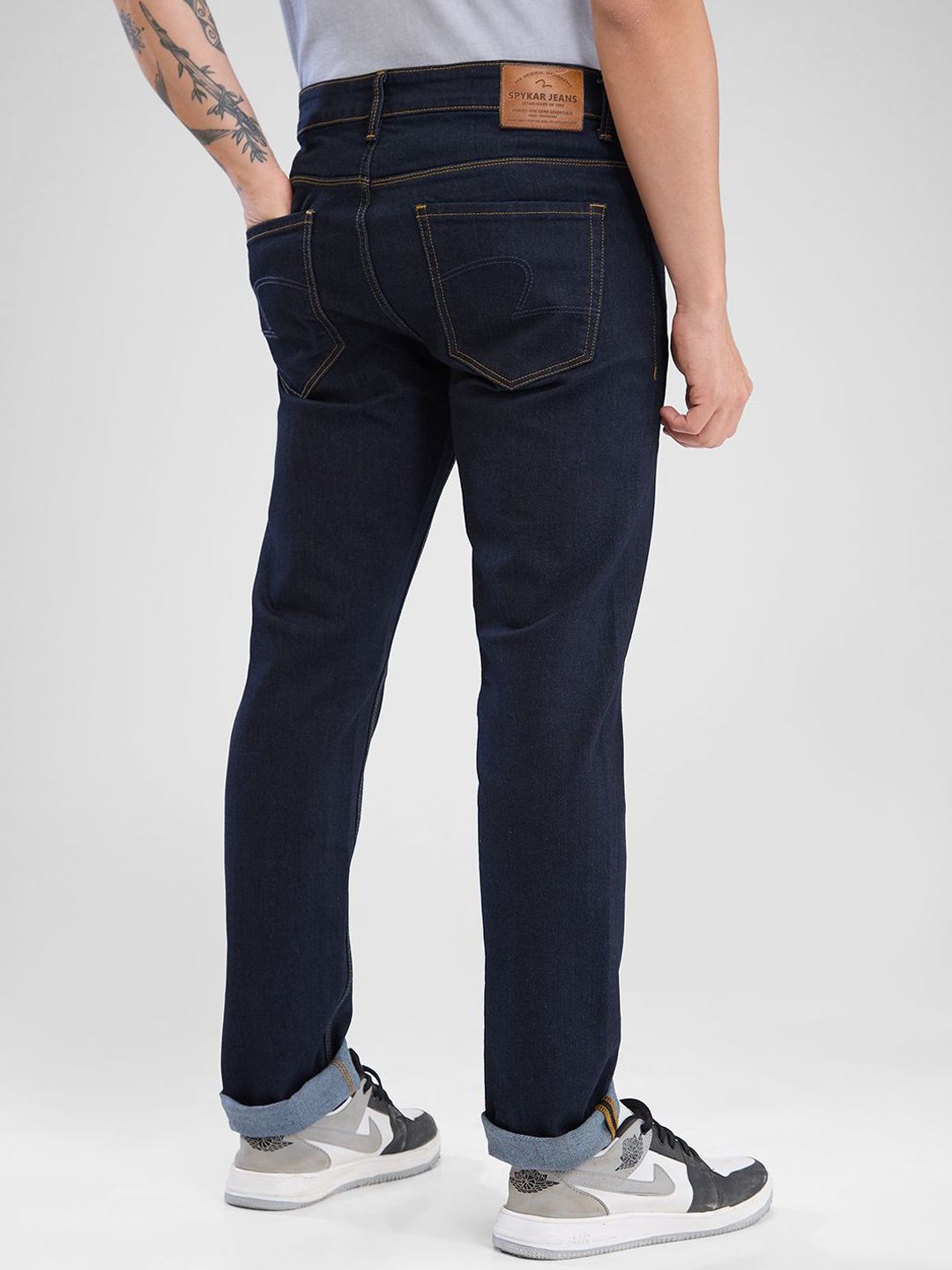 SPYKAR Men Slim Fit Low-Rise Clean Look Stretchable Jeans