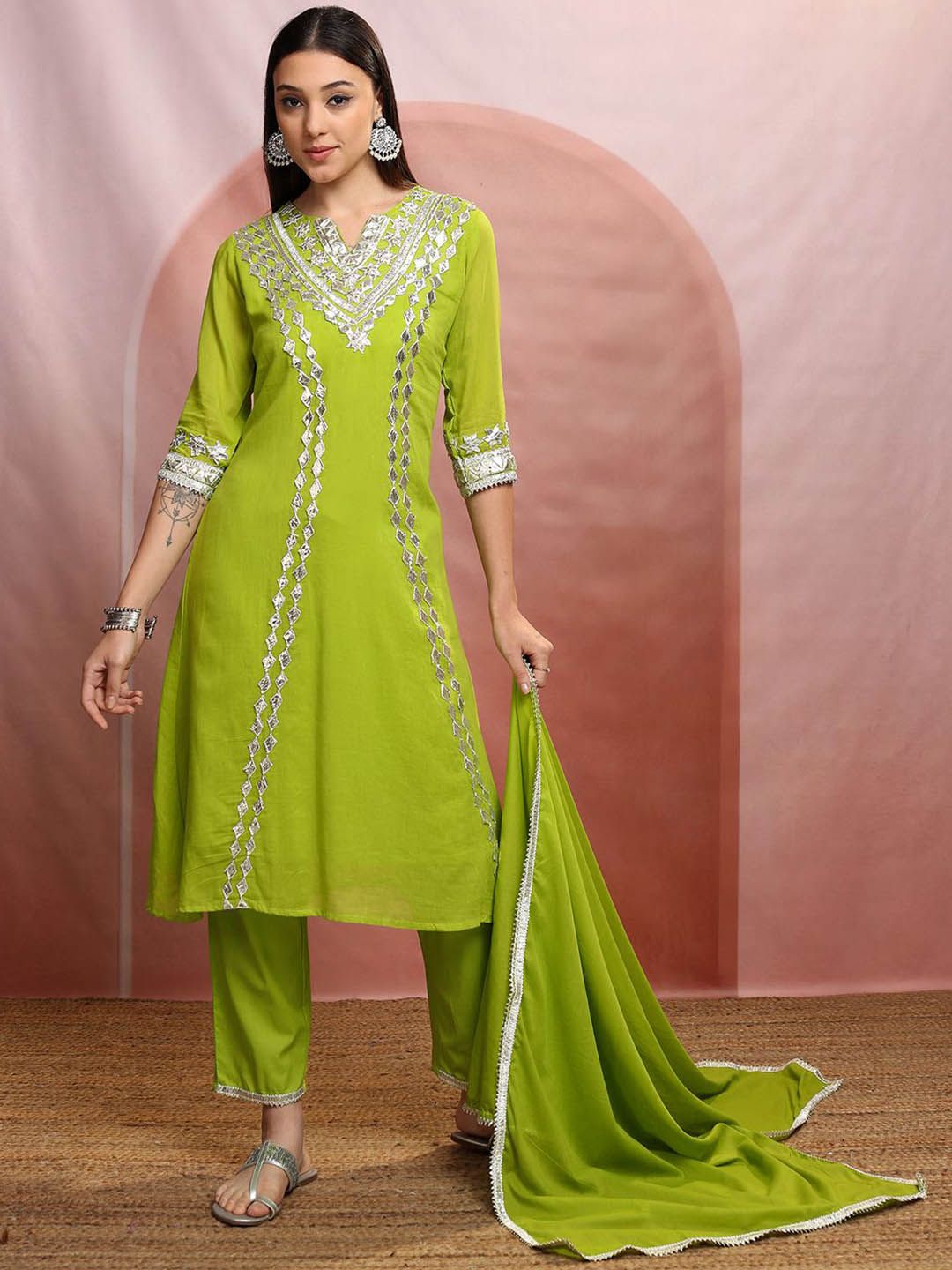 Vishudh Green Notch Neck Floral Embroidered Regular Pure Cotton Straight Kurta Set