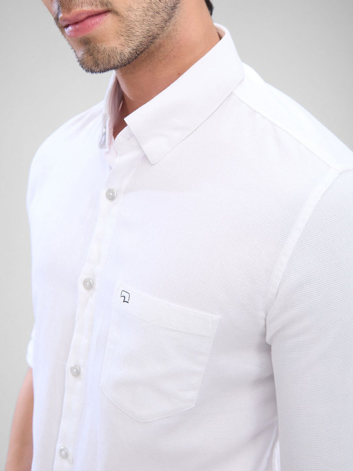 SPYKAR Men Slim Fit Opaque Solid Spread Collar Casual Shirt