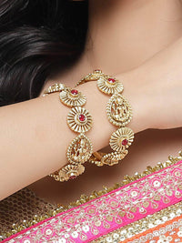 KARATCART Set Of 2 Gold-Plated Kundan-Studded Bangles