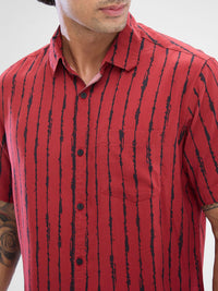 SPYKAR Men Slim Fit Opaque Striped Spread Collar Casual Shirt