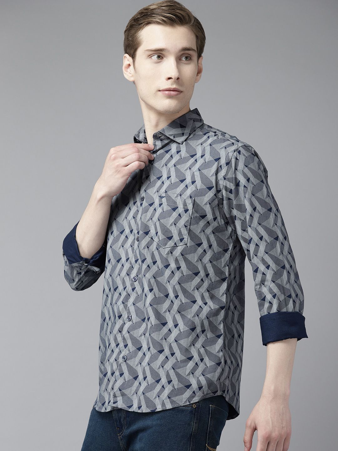 Park Avenue Pure Cotton Slim Fit Printed Casual Shirt