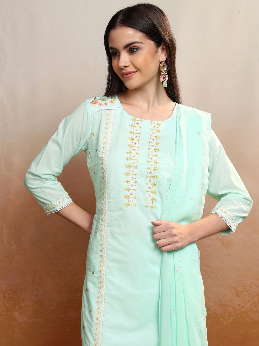 Vishudh Women Floral Embroidered Regular Pure Cotton Kurta with Trousers & With Dupatta
