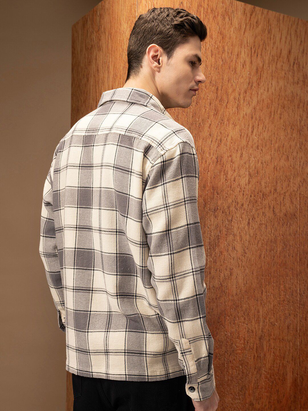 LOCOMOTIVE  Oversized Waffle Dobby Textured Checked Utility Pocket Overshirt
