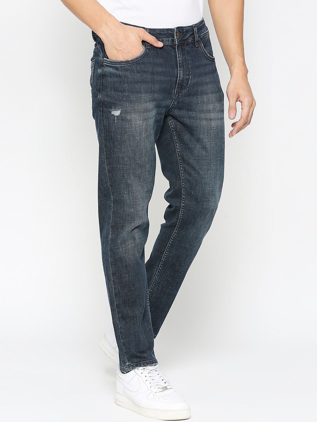 Being Human Men Light Fade Mid-Rise Comfort Skinny Fit Jeans