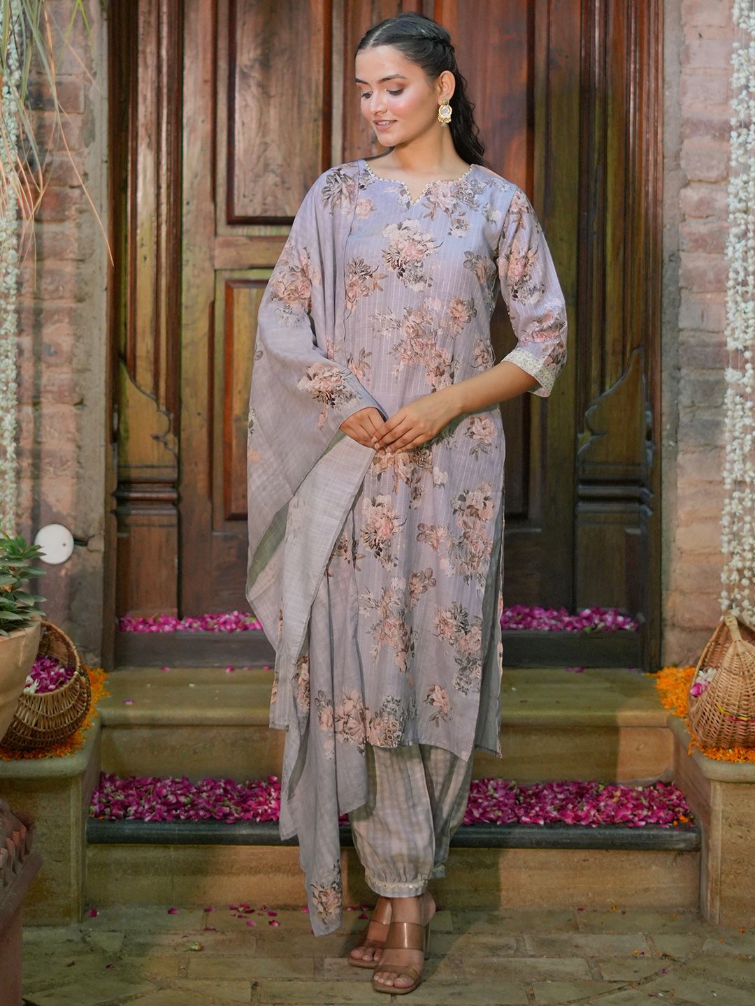 Libas Floral Printed Regular Gotta Patti Kurta with Salwar & With Dupatta