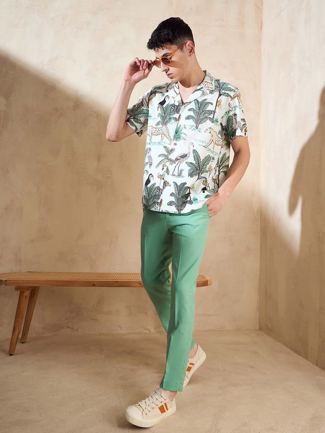 DENNISON Men Green Smart Tapered Fit Solid Regular Trousers
