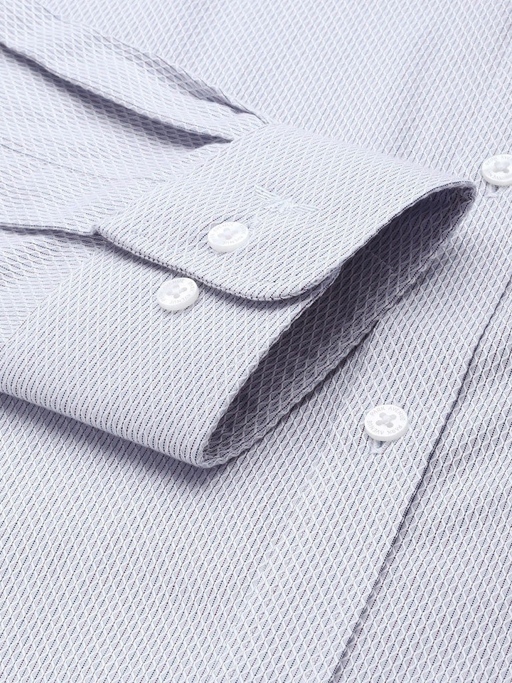 Park Avenue Pure Cotton Self Design Slim Fit Textured Formal Shirt