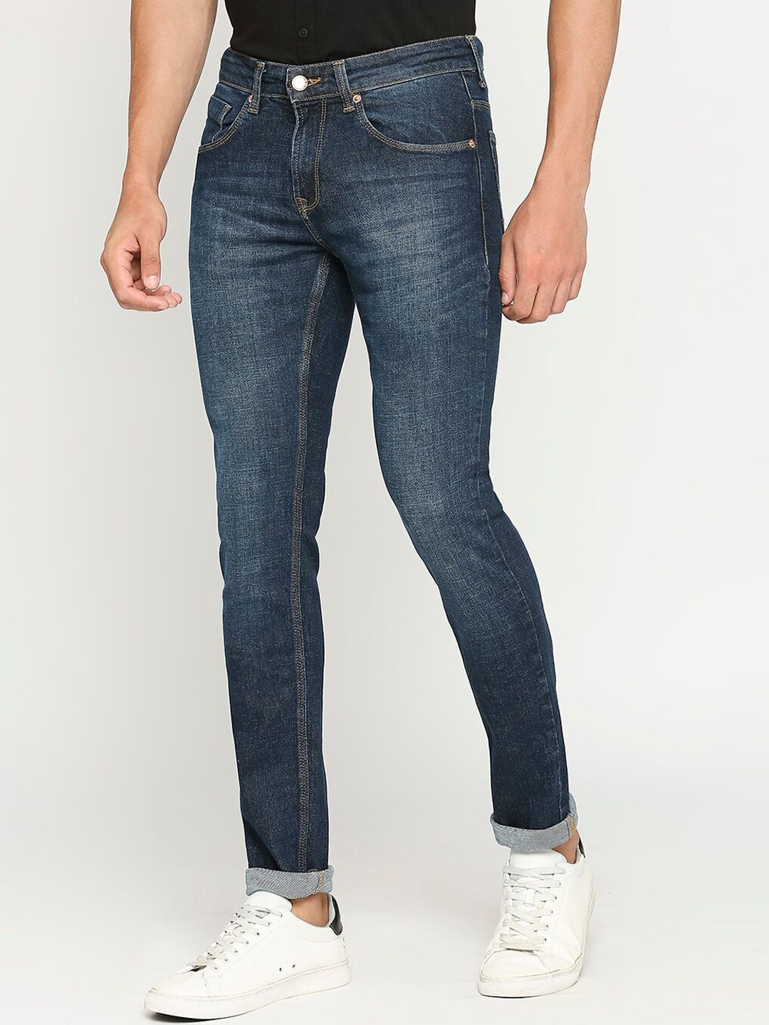 SPYKAR Men Low-Rise Heavy Fade Whiskers & Chevrons Slim Fit Jeans