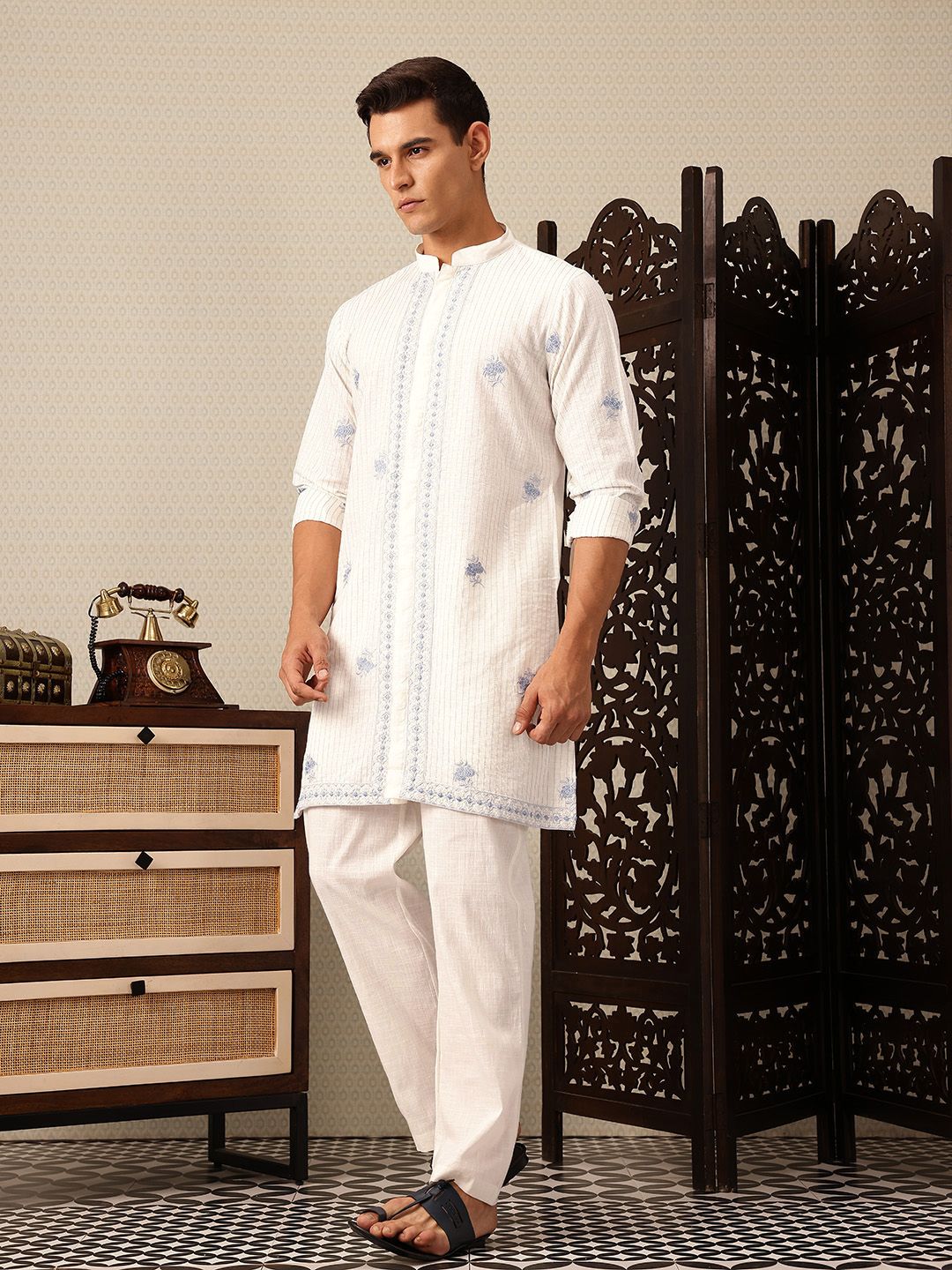 House of Pataudi Striped Jashn Pure Cotton Kurta with Trousers