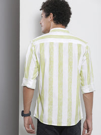 The Indian Garage Co Men White & Green Striped Pure Cotton Casual Shirt