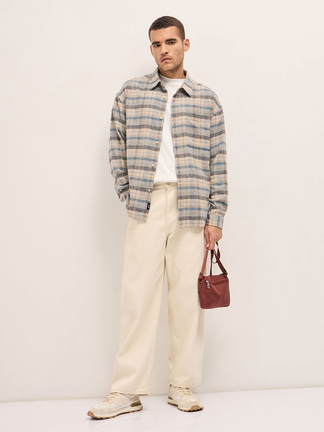 THE BEAR HOUSE Men Relaxed Fit Spread Collar Tartan Checked Cotton Casual Shirt