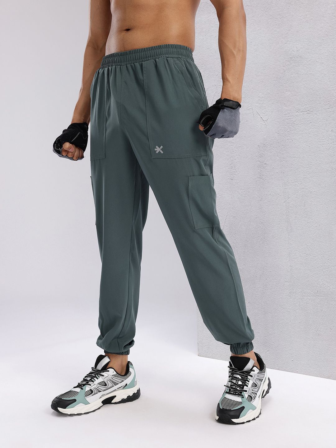 HRX by Hrithik Roshan Men Rapid-Dry Cargo Style Training Joggers