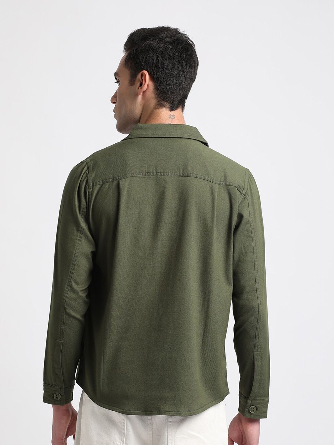 THE BEAR HOUSE 
Men Checked Regular Fit Poly Lycra Shacket