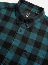 THE BEAR HOUSE Men Buffalo Checks Slim Fit Casual Shirt
