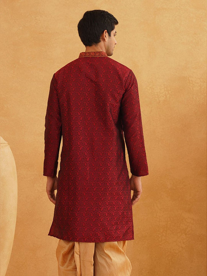 SOJANYA Men Maroon Woven Design Kurta Lurus