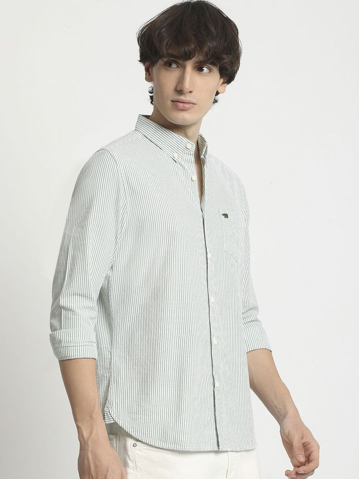 THE BEAR HOUSE Men Slim Fit Opaque Striped Casual Shirt