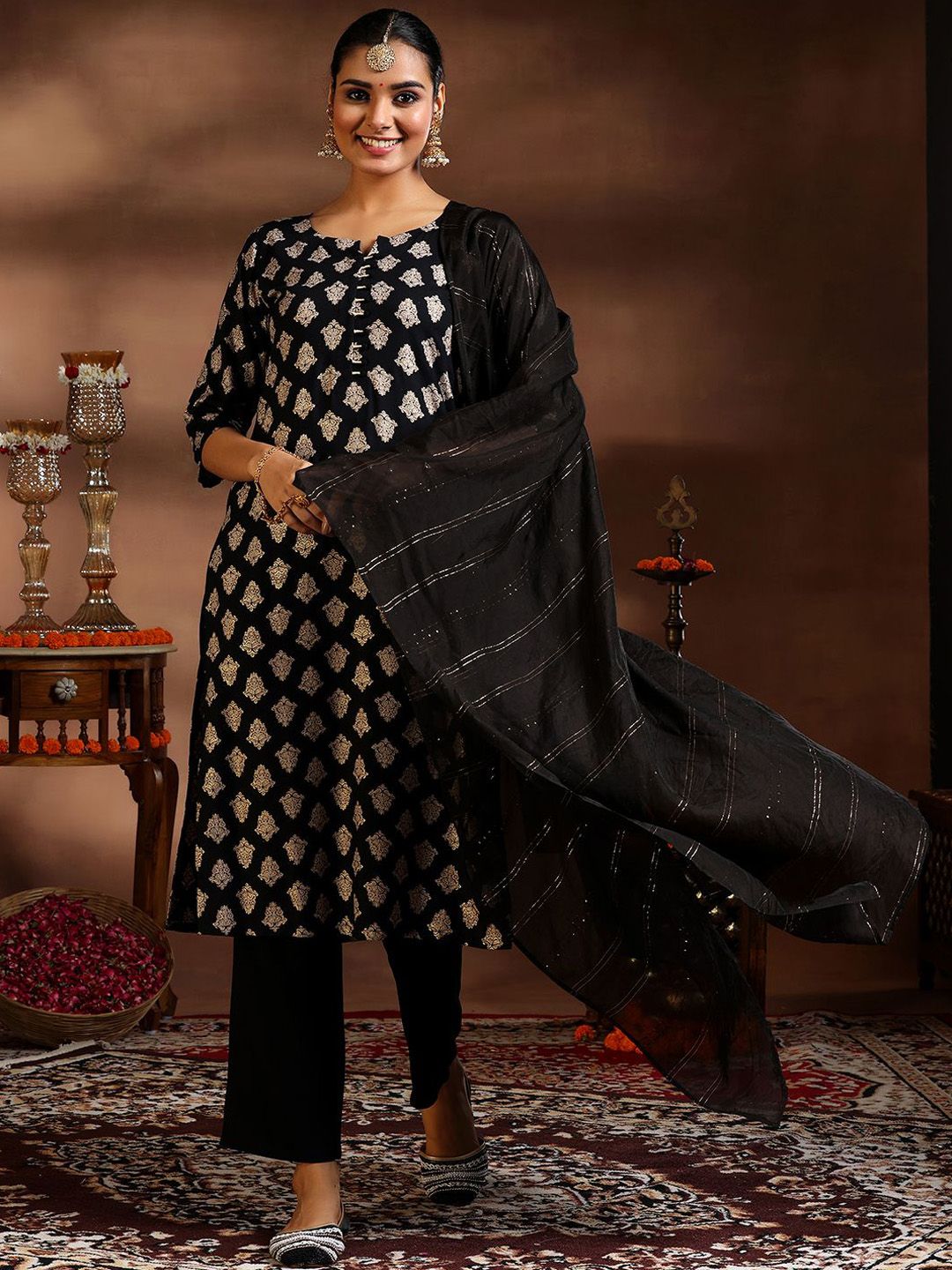 Libas Ethnic Motifs Printed Straight Kurta With Trouser & Dupatta