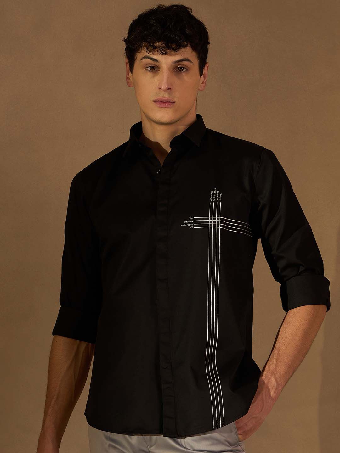 DENNISON Smart Spread Collar Casual Shirt