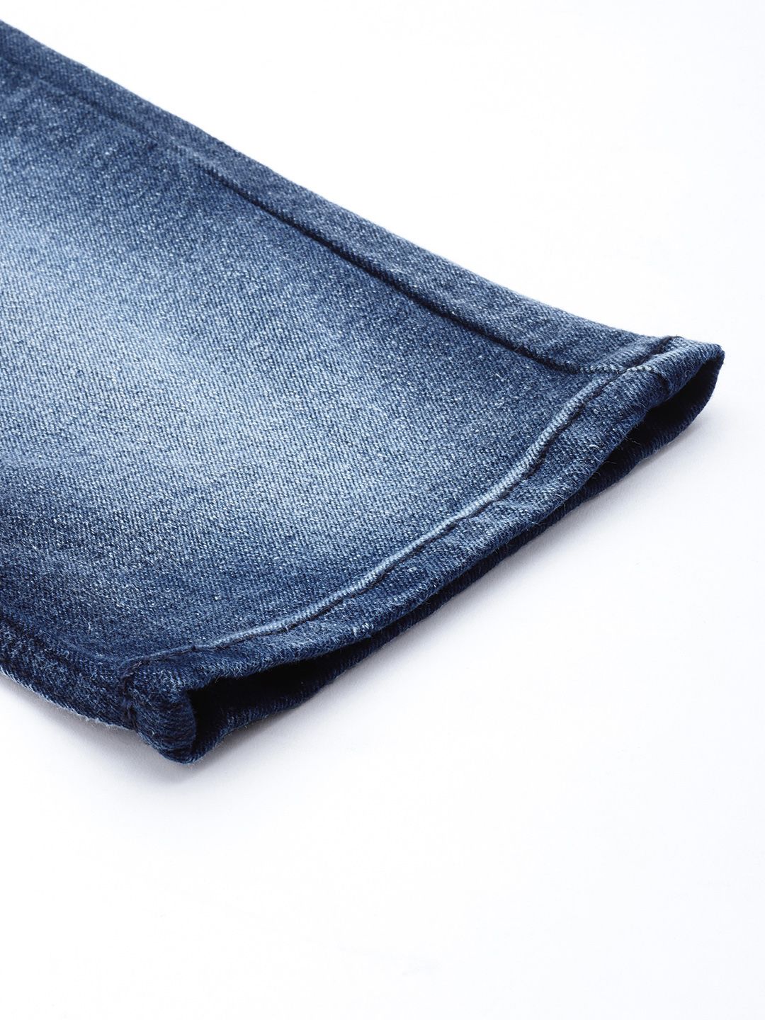 The Indian Garage Co Men Slim Fit Heavy Fade Stretchable Jeans