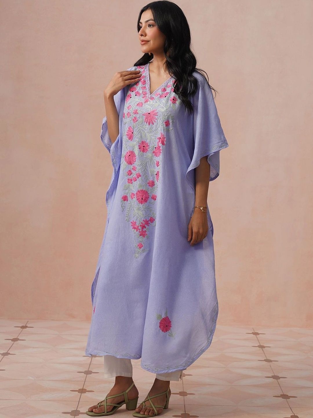 House of Chikankari Wanita Sulaman Bunga Lengan Panjang Kerja Benang Krep Bunga Kaftan Kurta