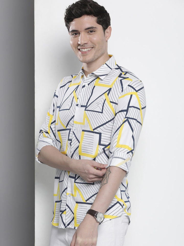 The Indian Garage Co Men Slim Fit Geometric Printed Party Shirt
