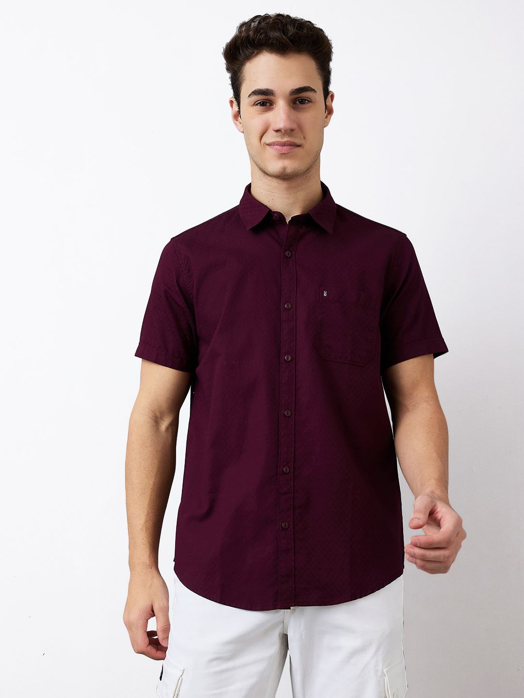 SPYKAR Men Spread Collar Solid Cotton Casual Shirt