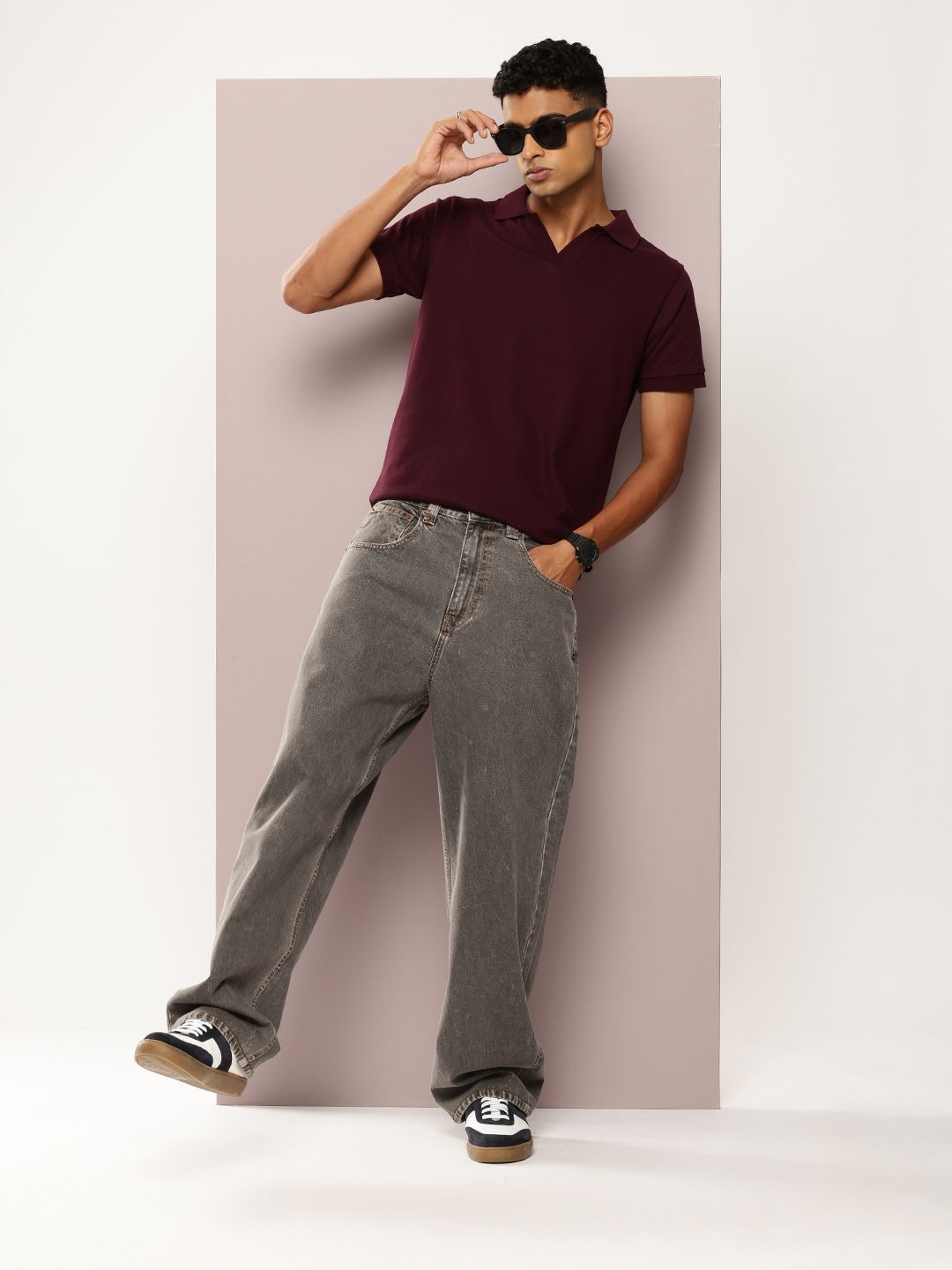 DILLINGER Men Relaxed Fit Light Fade Stretchable Jeans