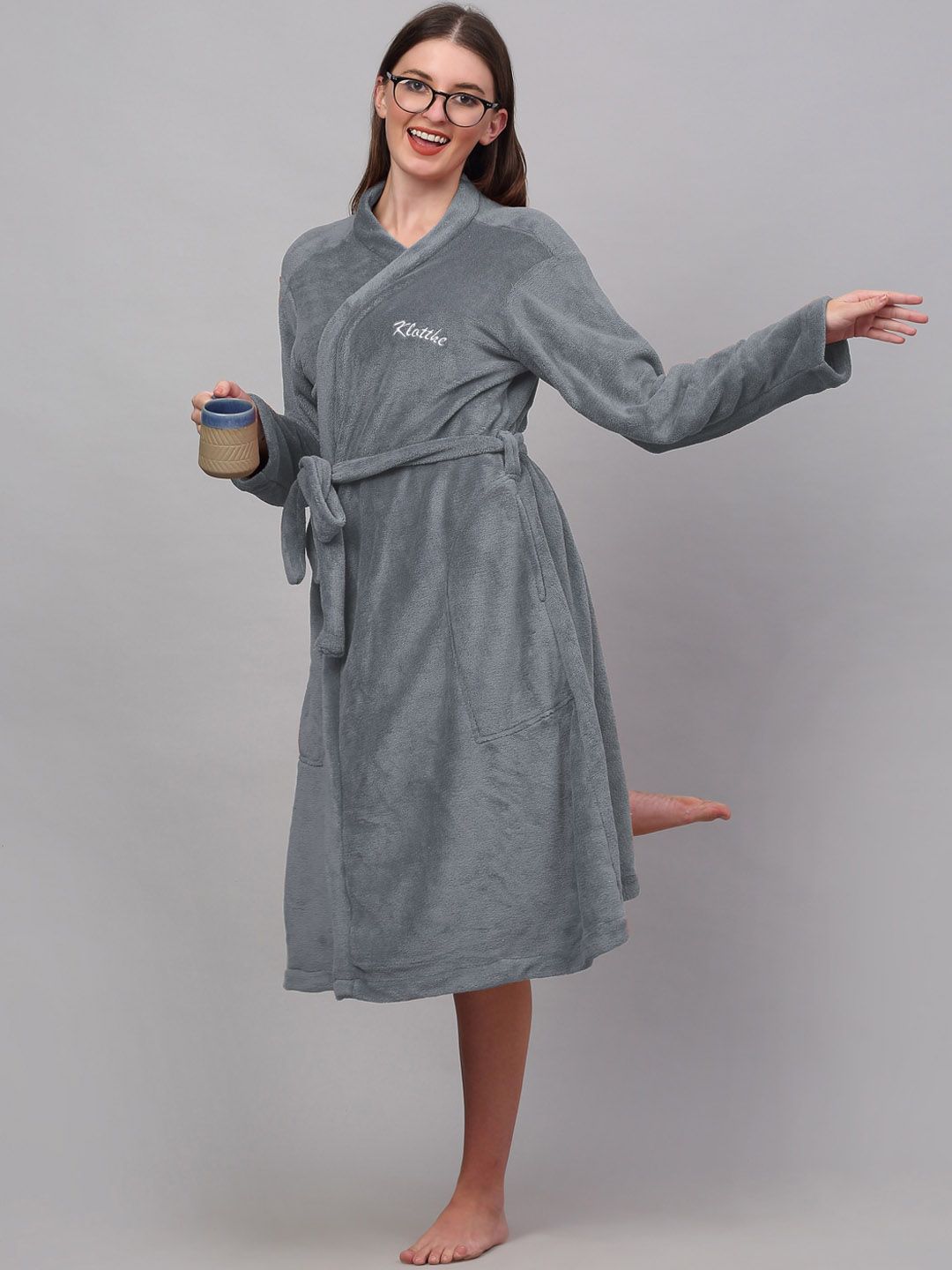 KLOTTHE Woolen Bath Robe With Belt