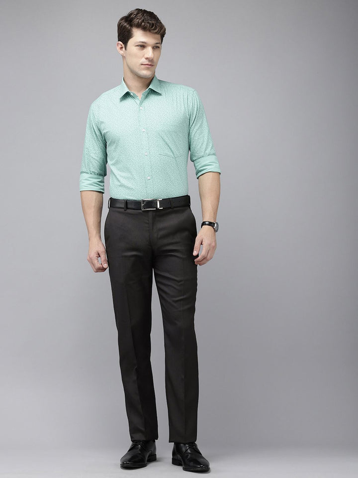 Park Avenue Men Textured Formal Trousers