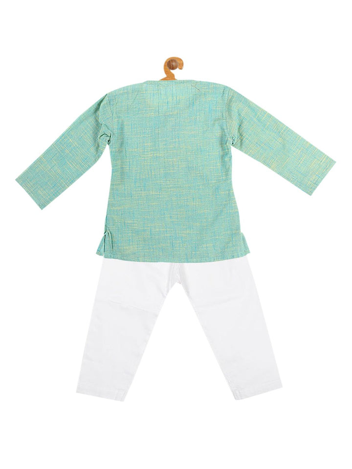 VASTRAMAY Boys Parrot Green Pure Cotton Kurta with Pyjama
