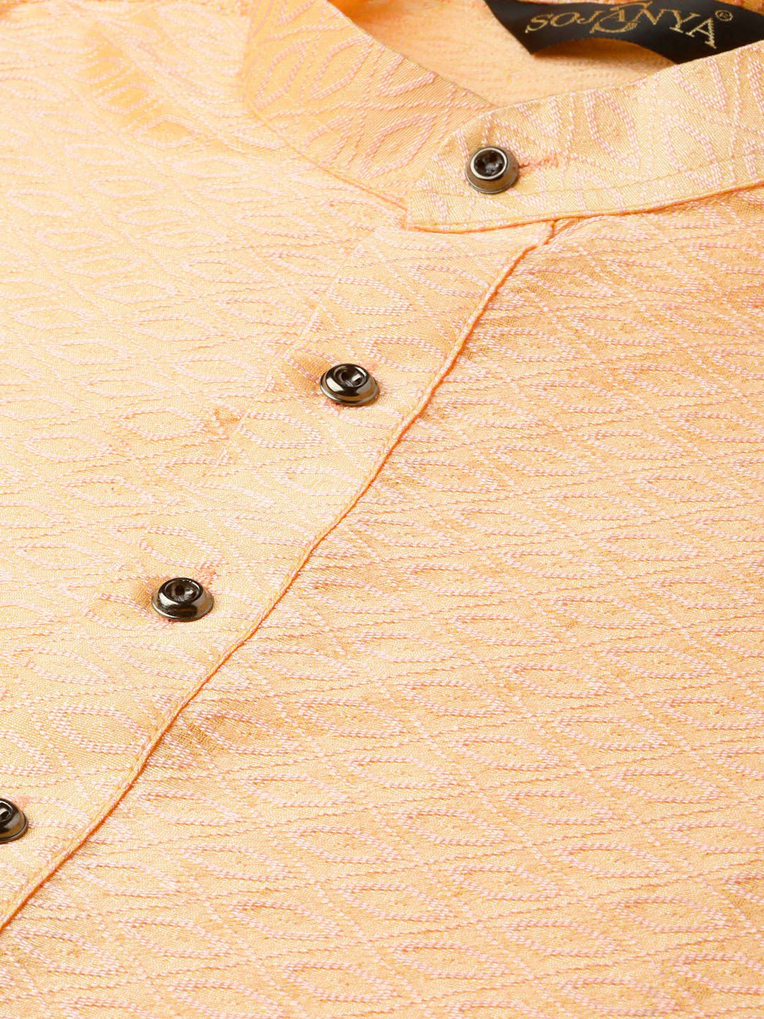 SOJANYA Lelaki Rekaan Tenun Warna Peach Kurta Lurus