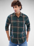 SPYKAR Men Slim Fit Opaque Checked Spread Collar Casual Shirt