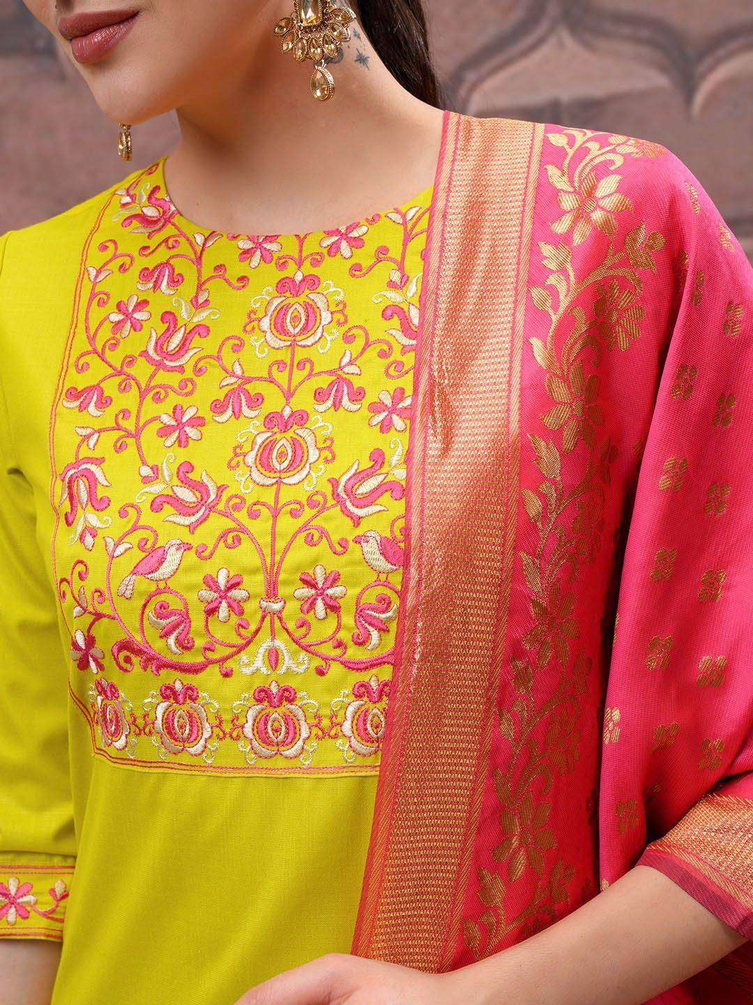 Vishudh Green Embroidered Straight Kurta with Trouser & Dupatta