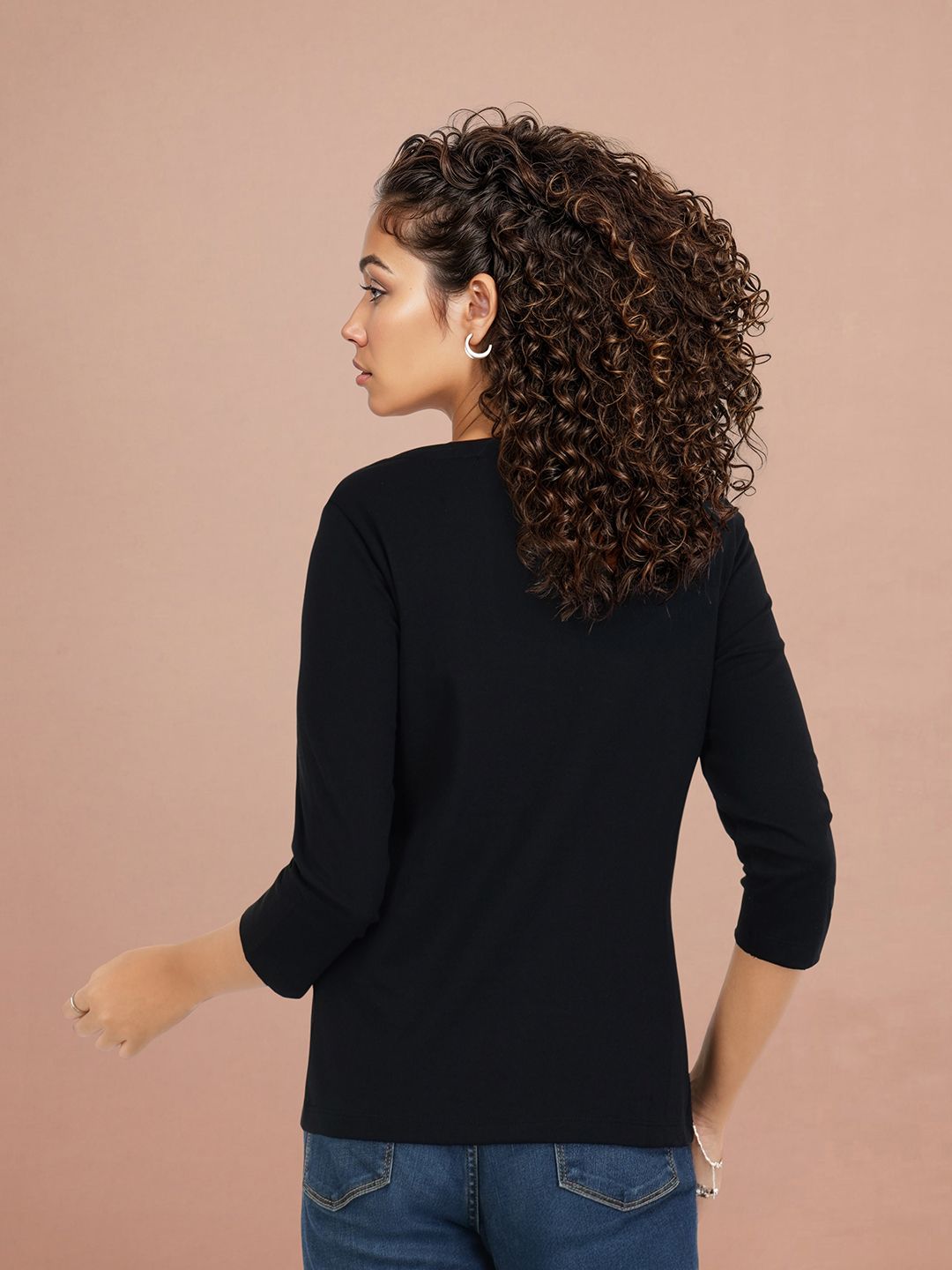 DressBerry Solid Round Neck Casual T-shirt