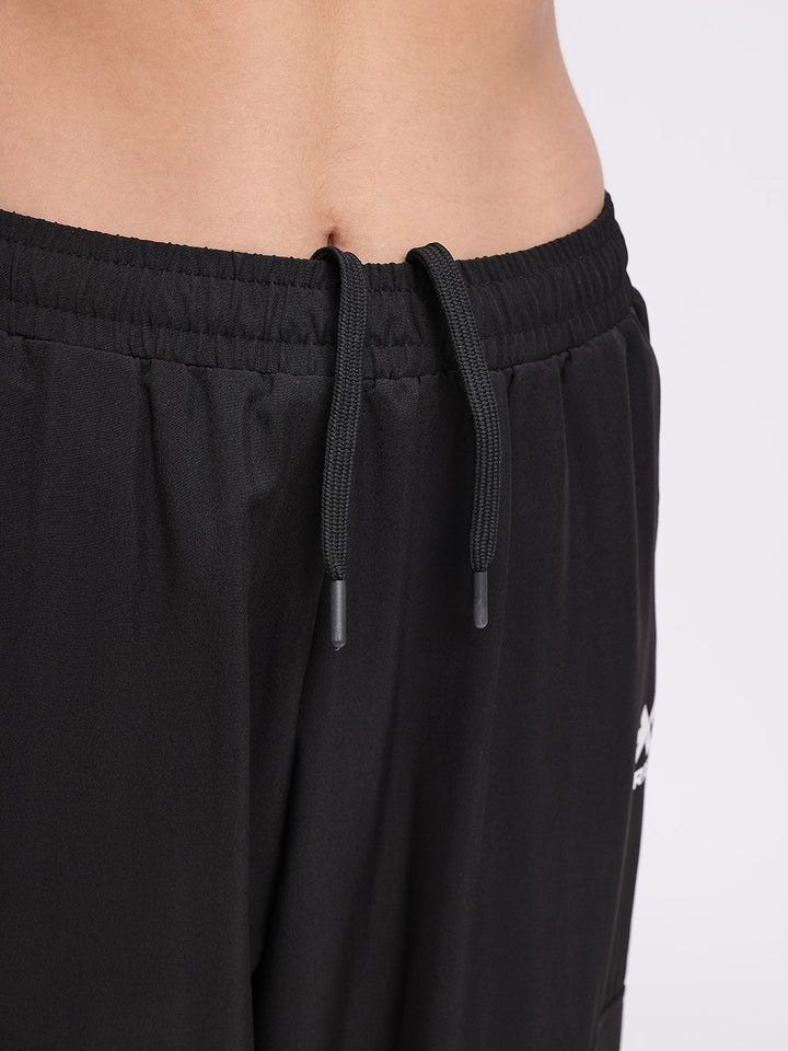 HRX by Hrithik Roshan Women Mid-Rise Cropped Lifestyle Cargos with Toggle Hem