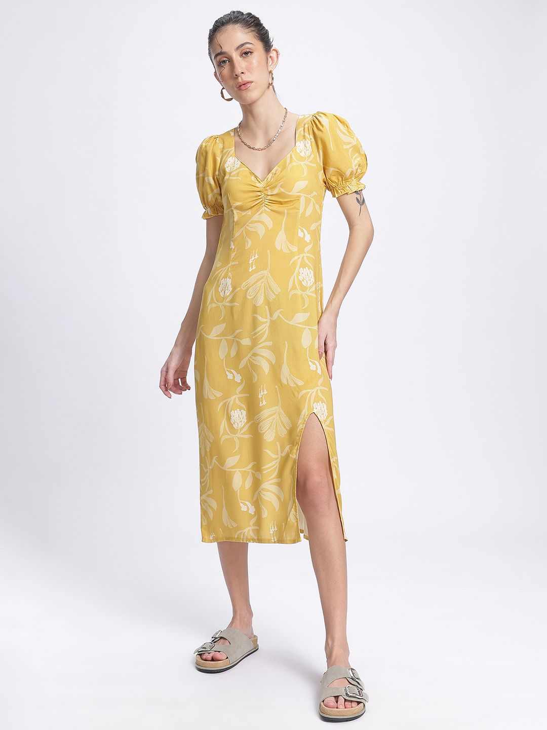 DressBerry Floral Dreams Sweetheart Neck Ruched Front Slit Sheath Dress