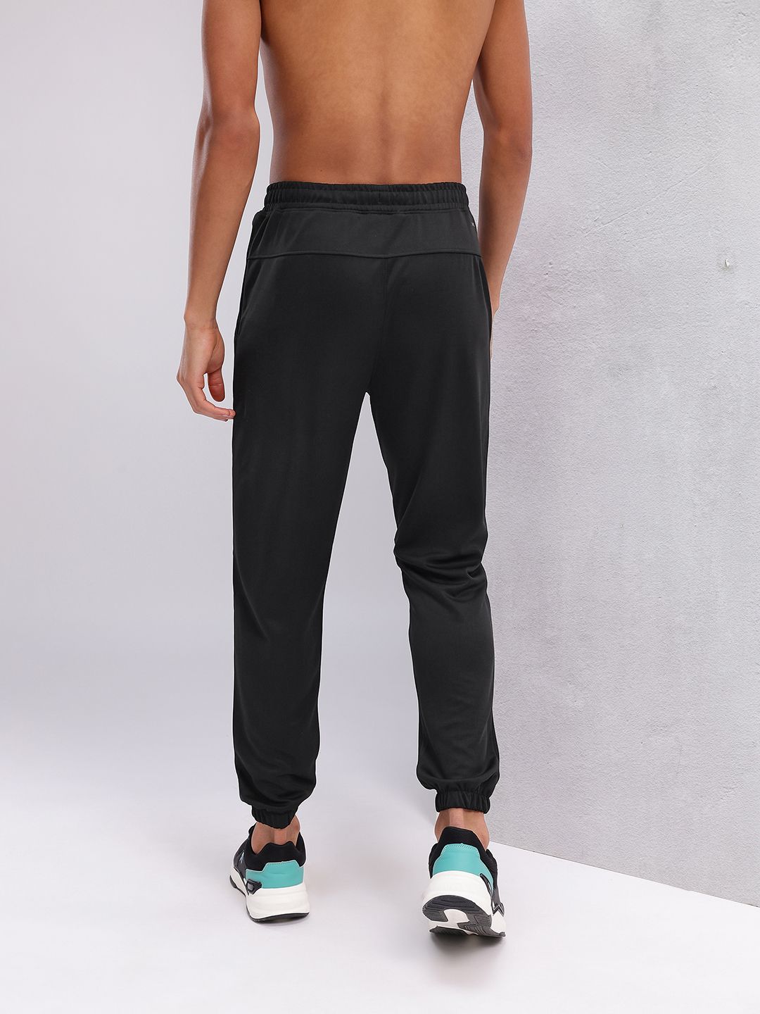 HRX by Hrithik Roshan Mid-Rise Running Joggers