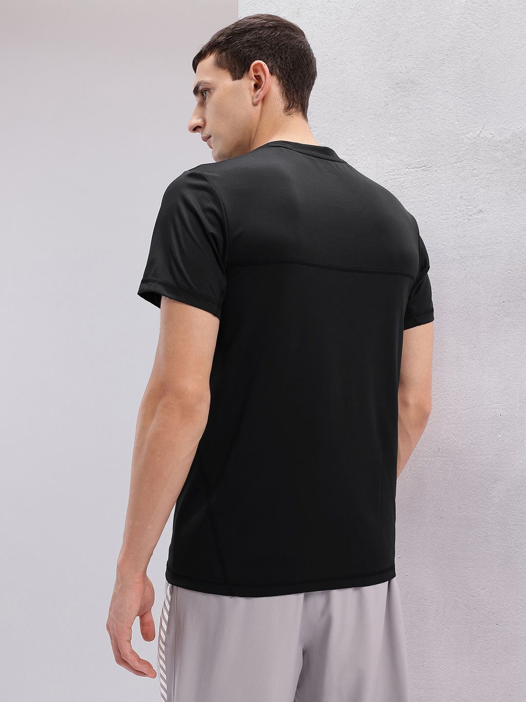 HRX by Hrithik Roshan Men Rapid-Dry Training T-shirt