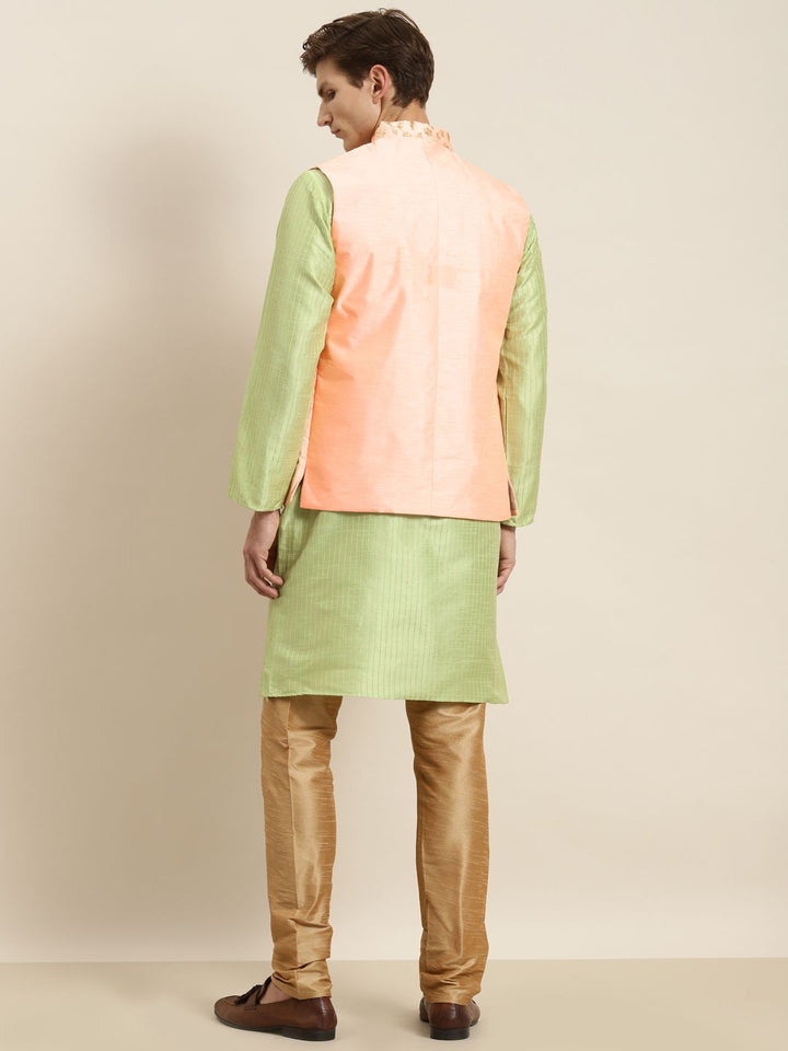 SOJANYA Kurta Belang Hijau Lelaki dengan Jaket Churidar & Nehru